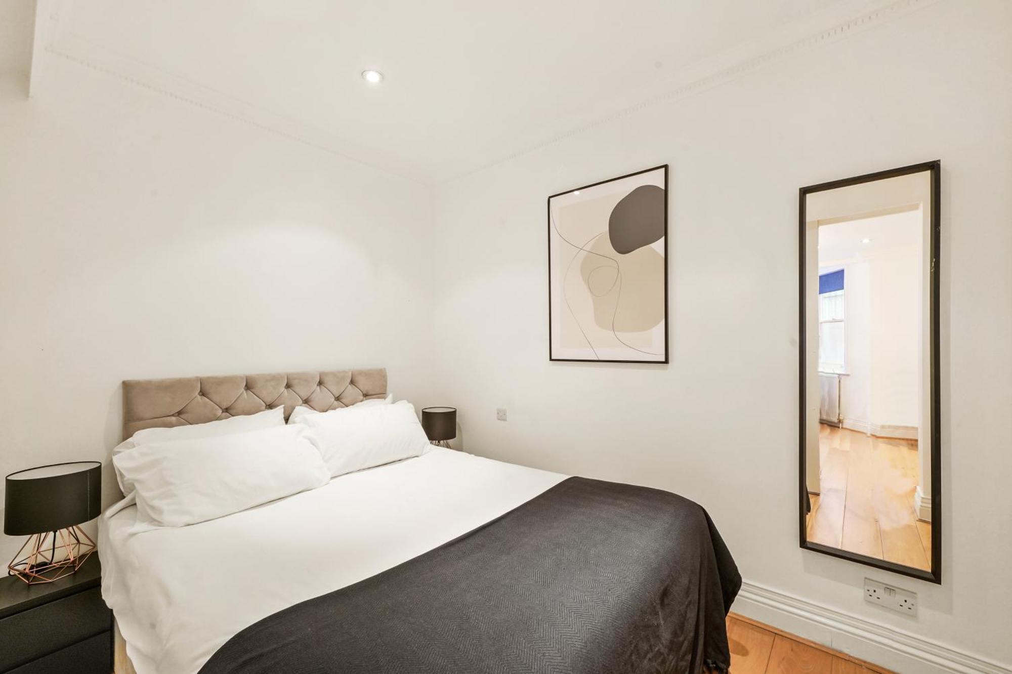 Knightsbridge Residences By Dena Elite Collection London Room photo